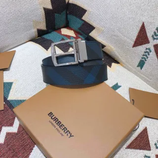 Burberry Knight Reversible Check Leather Belt